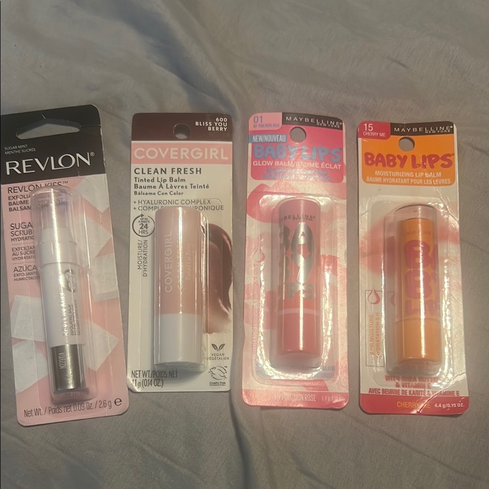 Lip hydration bundle